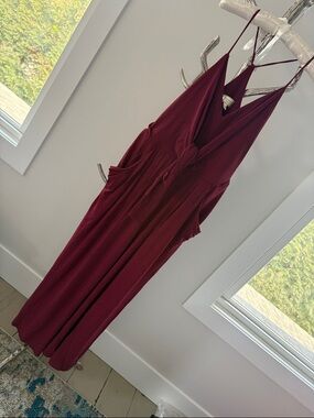 Spaghetti strap  V-Neck Burgundy Maxi Jumpsuit with Tie Waist